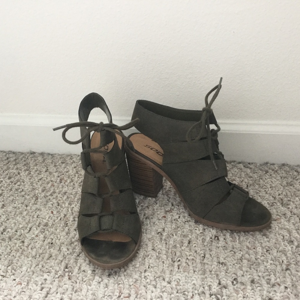 Olive Green Lace Up Chunky Heels